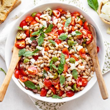 White Bean Salad | thecozyapron.com