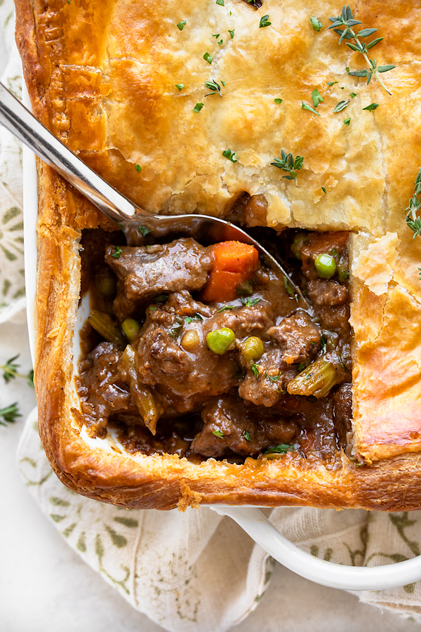 Beef Pot Pie with Filling | thecozyapron.com