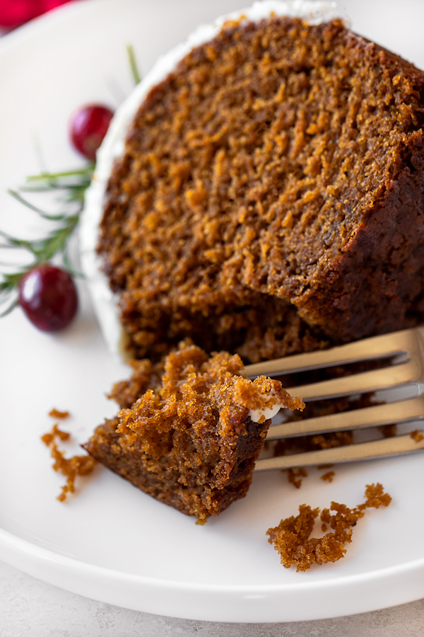 Gingerbread Cake with Fork | thecozyapron.com