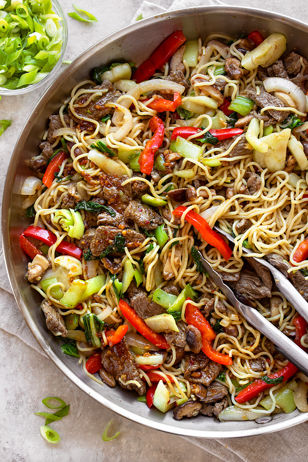 Beef Stir Fry Recipe in a Skillet | thecozyapron.com