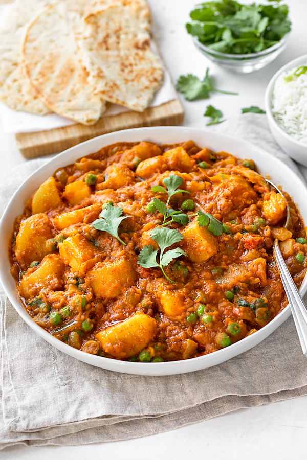 Potato Curry with Peas | thecozyapron.com