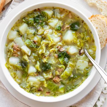 Brussels Sprout Soup with Bacon | thecozyapron.com