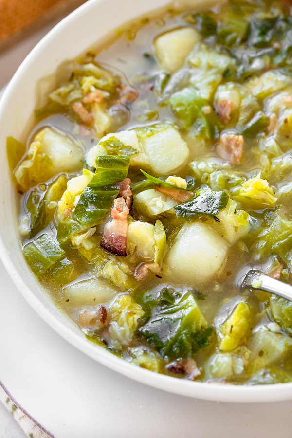 Brussels Sprout Soup with Bacon | thecozyapron.com