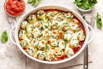 Zucchini Roll Ups | thecozyapron.com