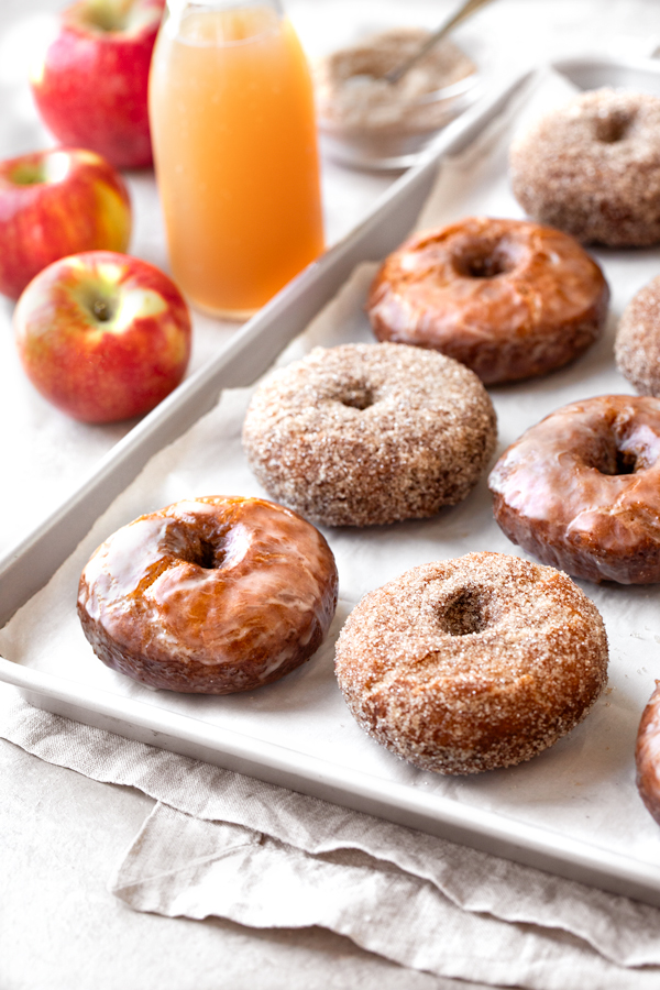 Apple Cider Donuts on Tray | thecozyapron.com