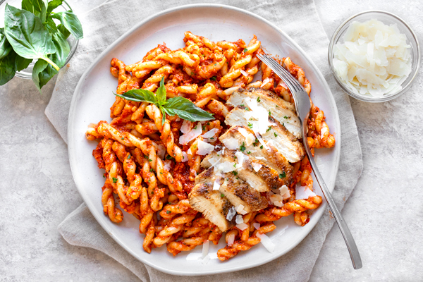 Gemelli Pasta with Roasted Red Pepper Sauce | The Cozy Apron