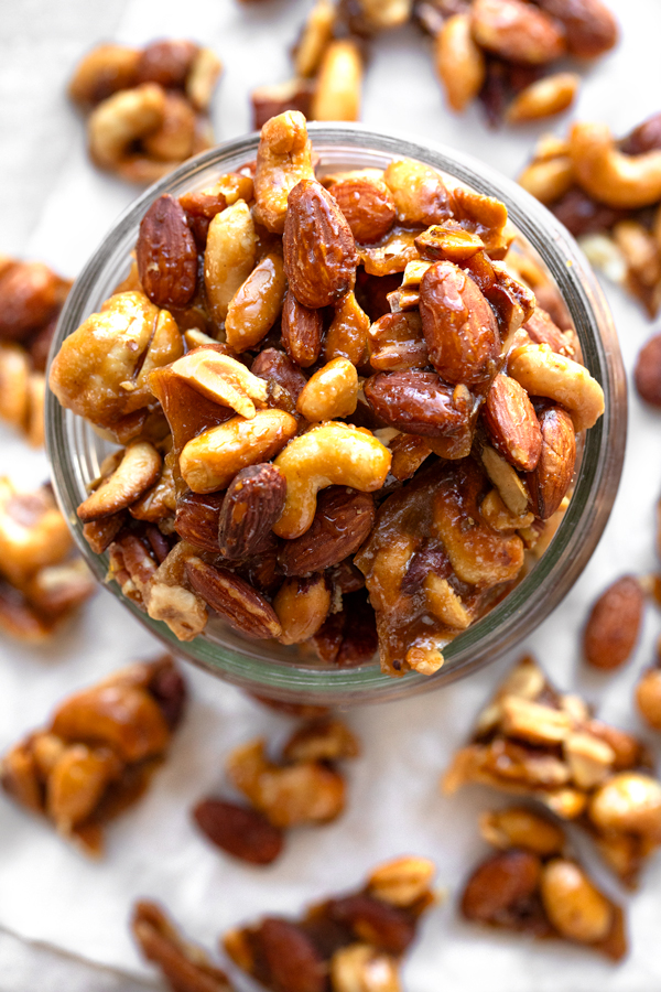 Buttered Toffee Candied Nuts | thecozyapron.com