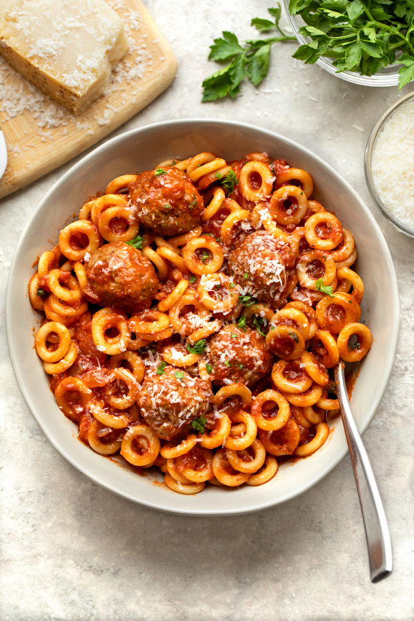 Homemade Spaghettios with Mini Meatballs | thecozyapron.com