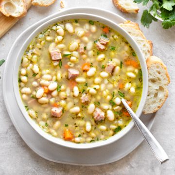 White Bean and Ham Soup | thecozyapron.com