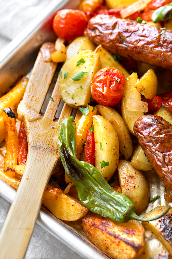 Sheet Pan Sausage and Veggies | thecozyapron.com
