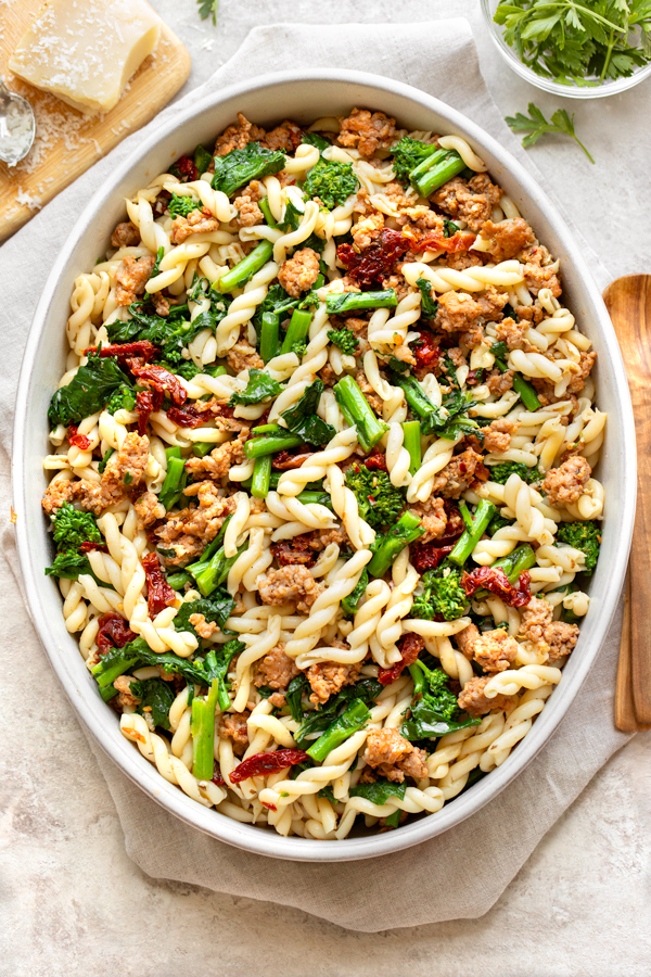 sausage and broccoli rabe pasta | thecozyapron.com