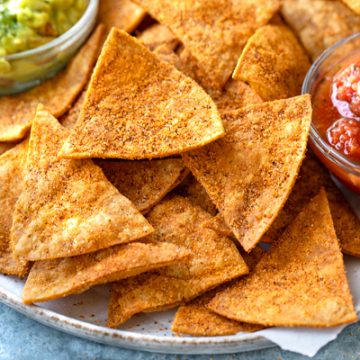 Homemade Chili Cheese Tortilla Chips | thecozyapron.com