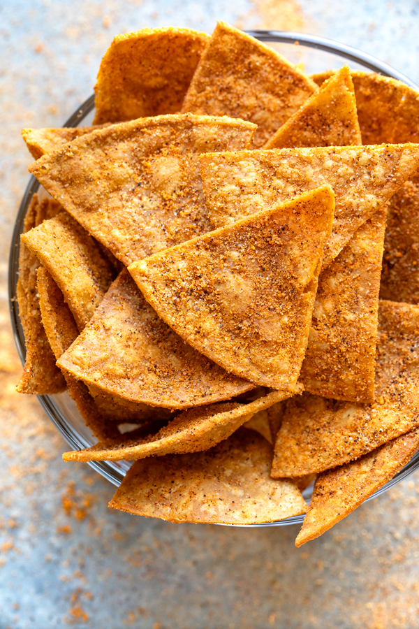 Homemade Chili Cheese Tortilla Chips | thecozyapron.com