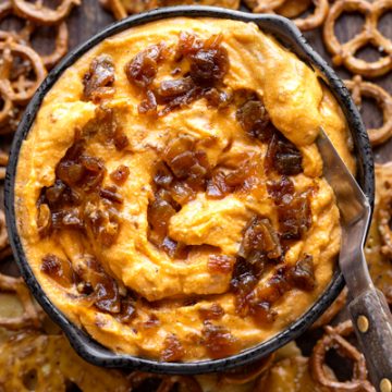 Pub Cheese with Caramelized Onions | thecozyapron.com