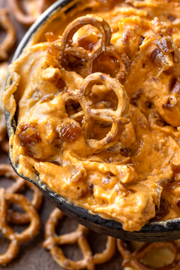 Pretzels Dipped in Pub Cheese with Caramelized Onions | thecozyapron.com