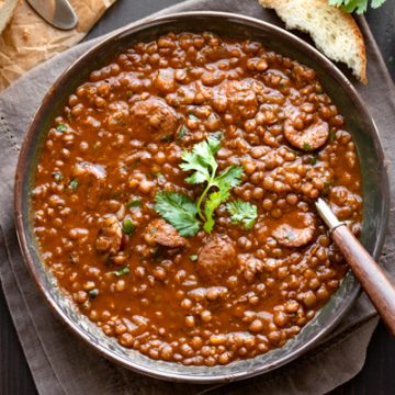 Sausage and Lentil Soup | thecozyapron.com