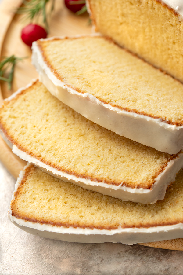 Closeup on slices of Eggnog Pound Cake | thecozyapron.com