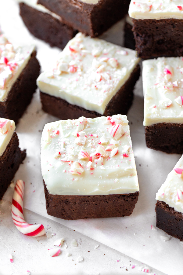 Closeup on a few freshly cut Peppermint Bark Brownies | thecozyapron.com