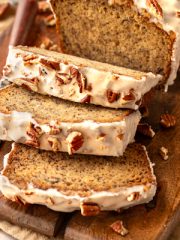 Buttered Pecan Banana Bread | thecozyapron.com
