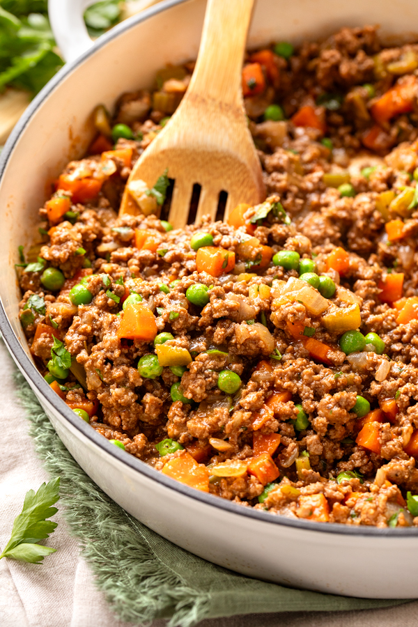 Savory filling for Cottage Pie | thecozyapron.com