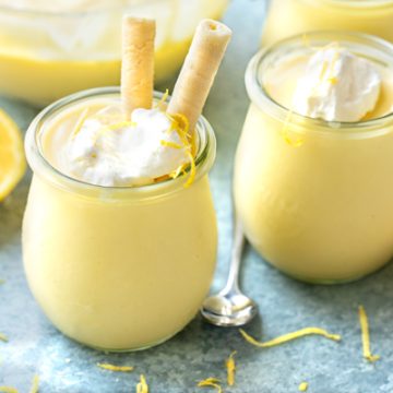 Lemon Pudding with Cookie Straws | thecozyapron.com