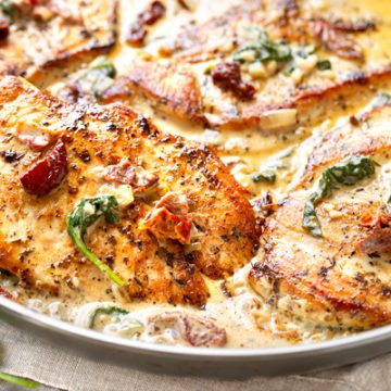 Tuscan Chicken | thecozyapron.com