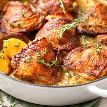 Chicken and Potatoes in a Pan | thecozyapron.com
