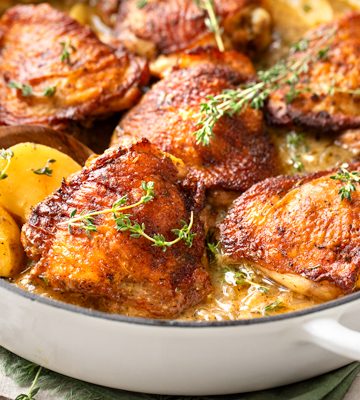 Chicken and Potatoes in a Pan | thecozyapron.com