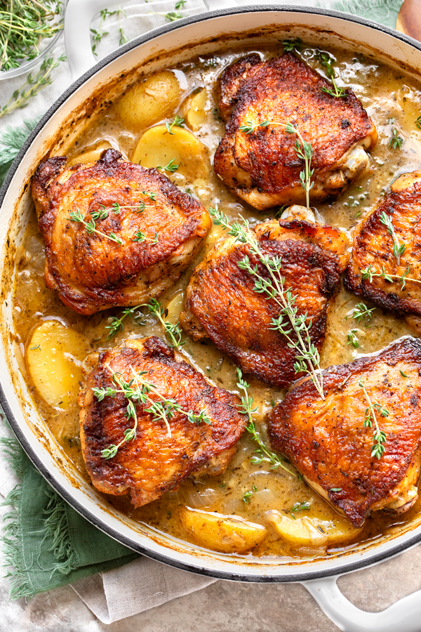 Chicken and Potatoes in a roasting pan | thecozyapron.com
