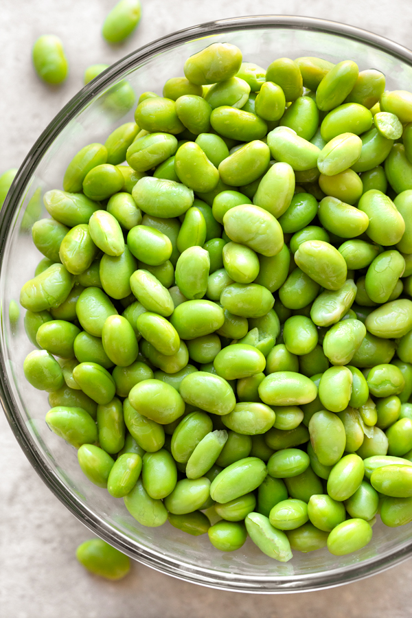 Shelled Edamame for Edamame Hummus | thecozyapron.com