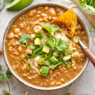White Bean Turkey Chili | thecozyapron.com