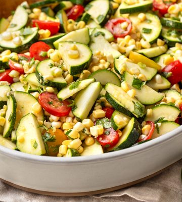 Zucchini Salad | thecozyapron.com