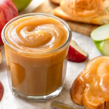 Apple Butter | thecozyapron.com